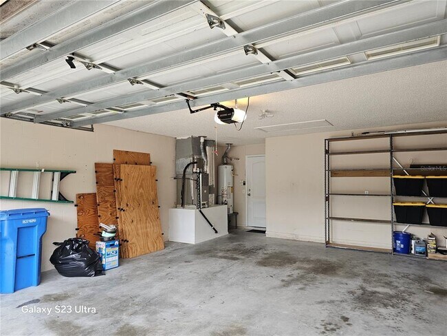 Building Photo - 9852 Bridgeton Dr