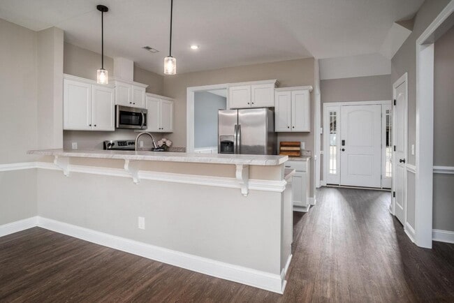 Building Photo - 2300 Sweet Bay Drive.