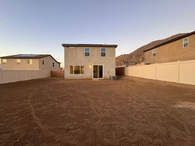 Building Photo - Brand New Home in Spring Mountain Ranch!