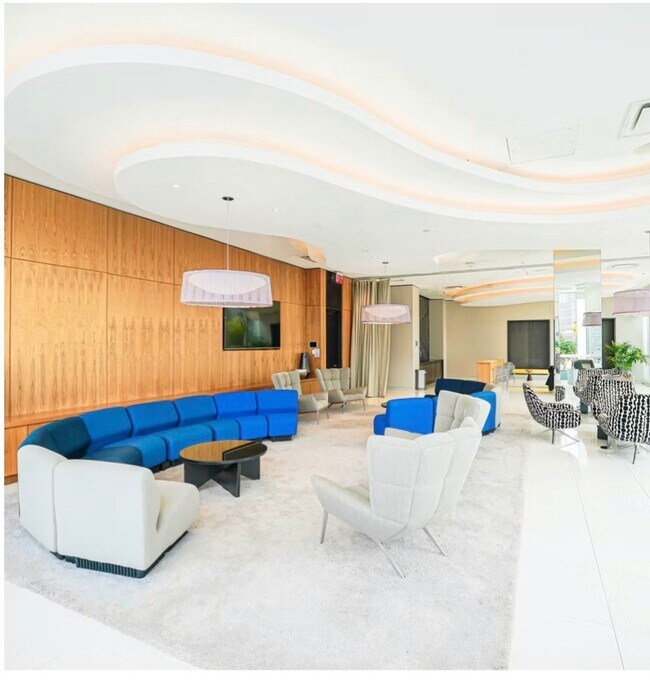 Building Photo - 180 Water St