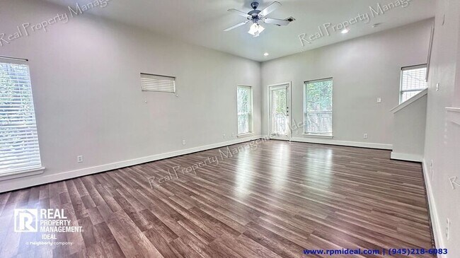 Building Photo - 1603 Tribeca Way