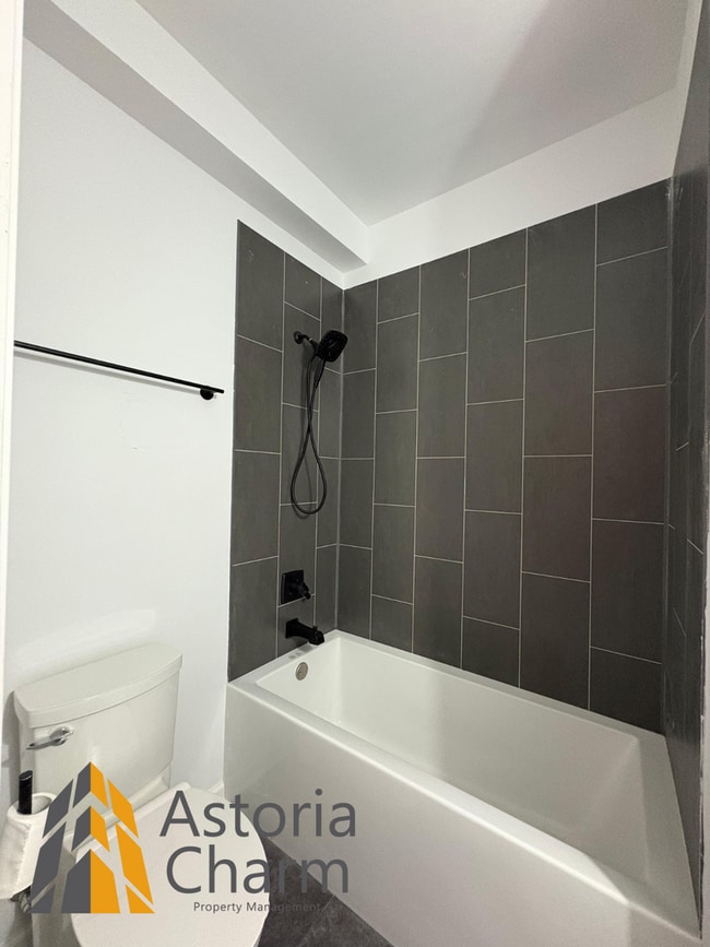 Building Photo - One month free with 13 month lease. $250 I...