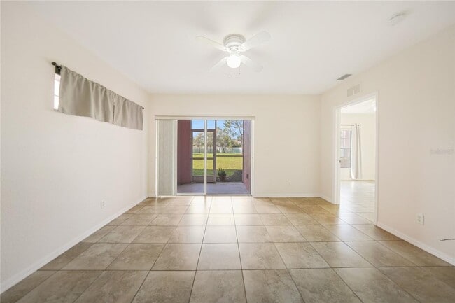 Building Photo - 2061 Willow Hammock Cir