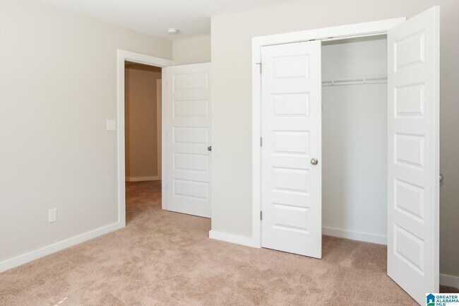 Building Photo - 111 FLINTLOCK Way