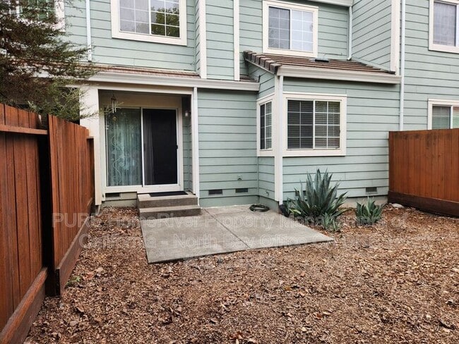 Building Photo - 1849 Carneros Cir