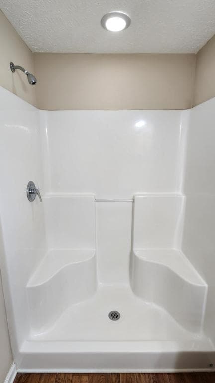 Building Photo - 165 Woodland Pk Lp