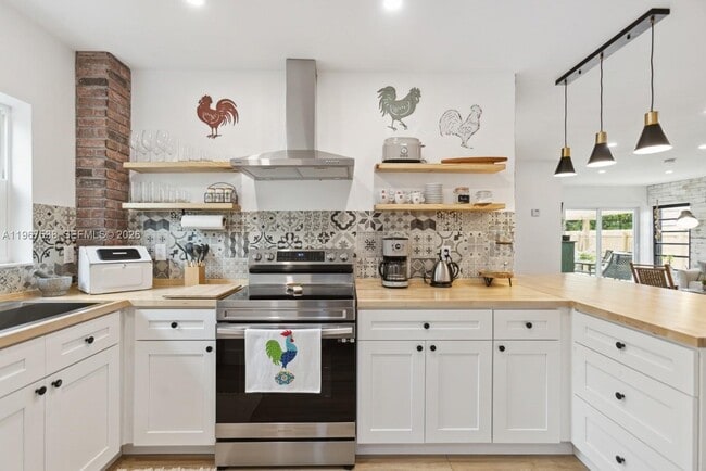 Building Photo - 1512 NW 4th Ave