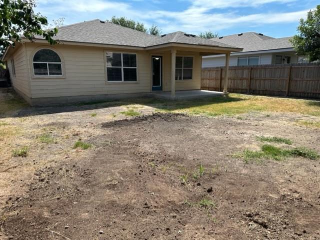 Building Photo - 221 Roadrunner Ave