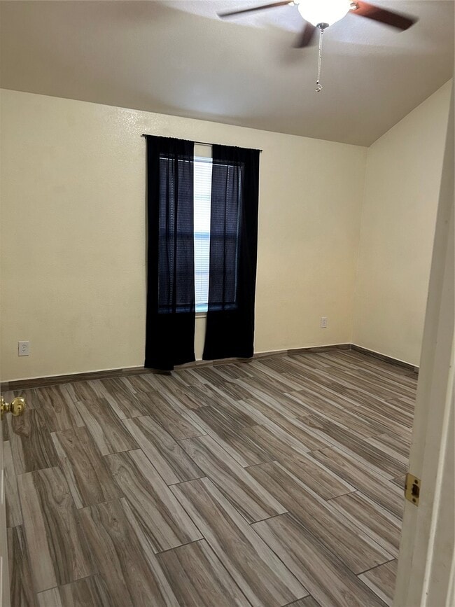Building Photo - 4035 Cary Creek Dr