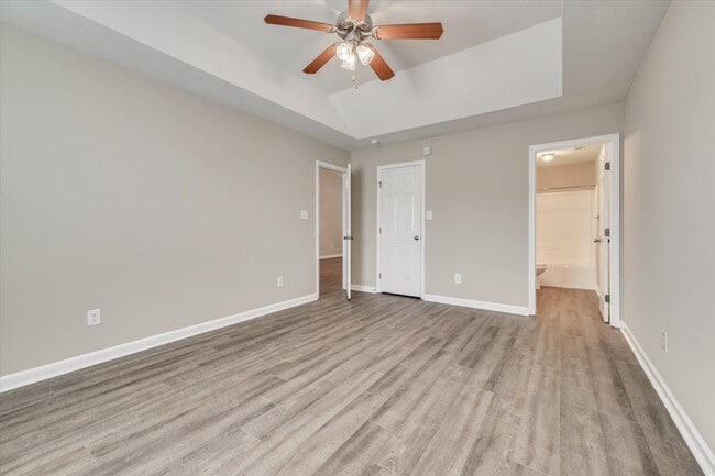 Building Photo - 1622 Emma St