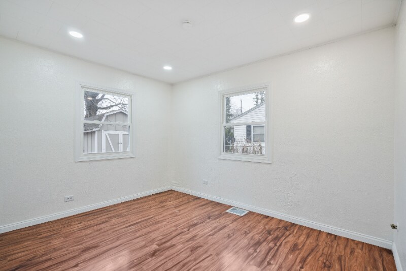 Building Photo - 2519 Walker Ave