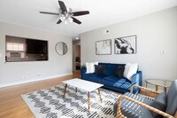 Building Photo - 1011 Howard St