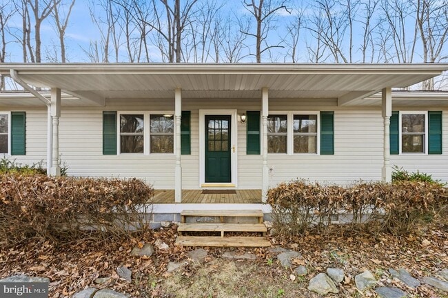 Building Photo - 1330 Jason Ln