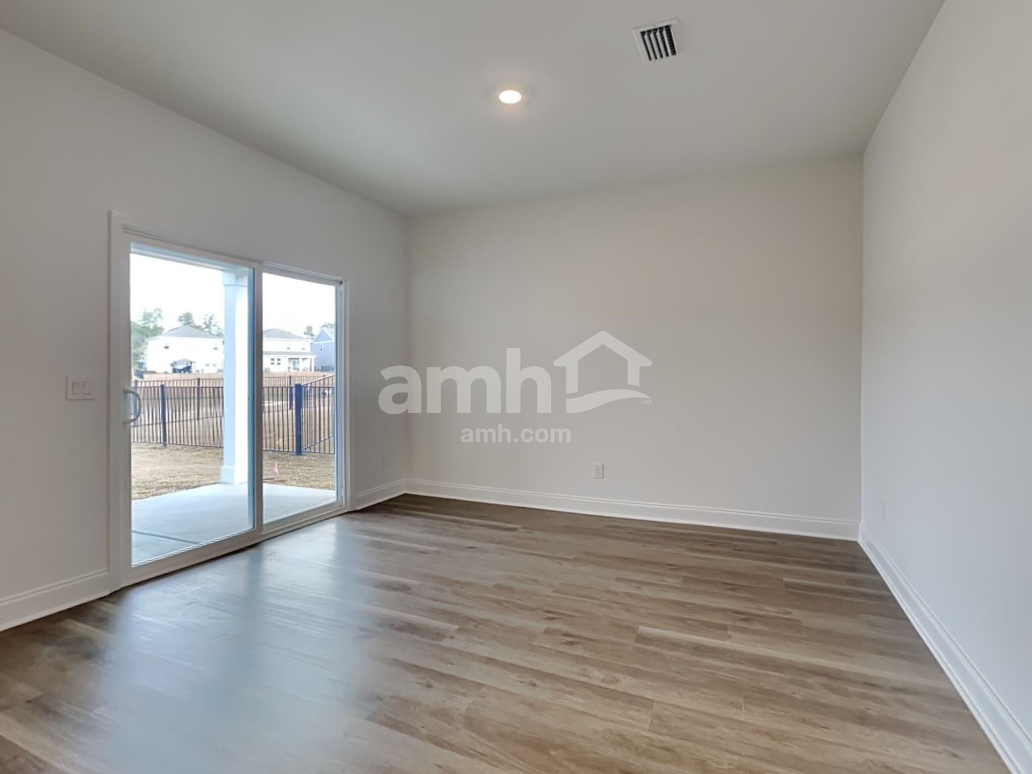 Building Photo - 147 Bee Tree Blvd