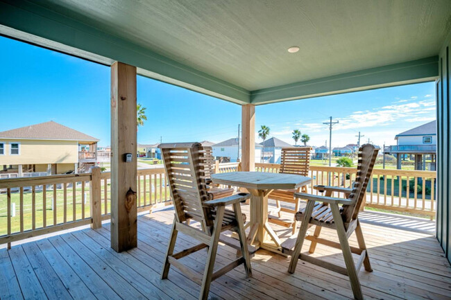 Building Photo - 947 Gulf Shores Dr