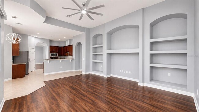 Building Photo - 439 Chelsea Ave