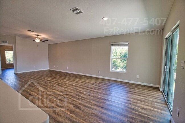 Building Photo - 2905 3rd St SW