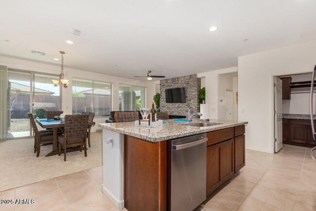Building Photo - 17863 E Paria Canyon Dr