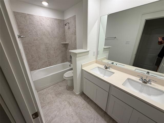 Building Photo - 1106 Arborwood Dr