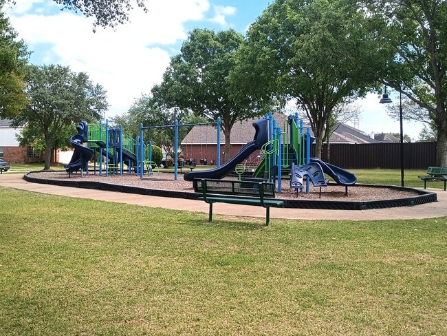 Building Photo - 16527 Beckland Ln