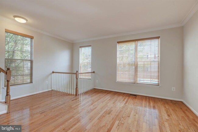 Building Photo - 6948 Banchory Ct
