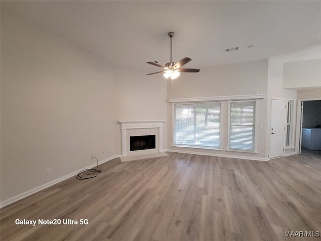 Building Photo - 6404 Deerwood Pl