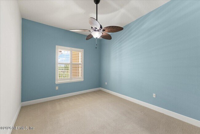 Building Photo - 115 Riverview Bend S