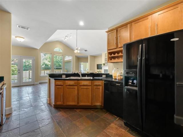 Building Photo - 10346 Bel Aire Dr