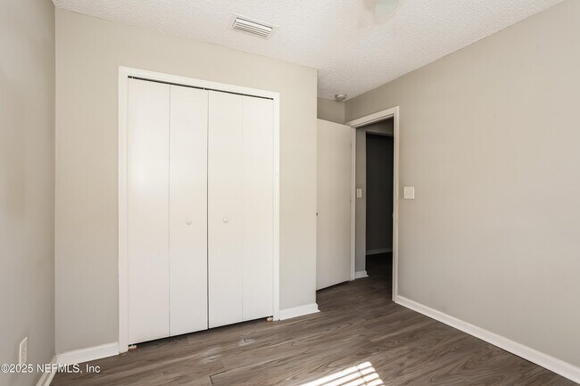 Building Photo - 7878 Cherry Blossom Dr S