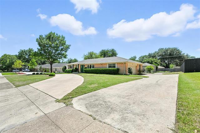 Building Photo - 10907 Marsh Ln