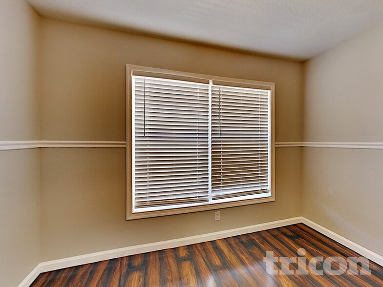 Building Photo - 424 Sea Holly Dr
