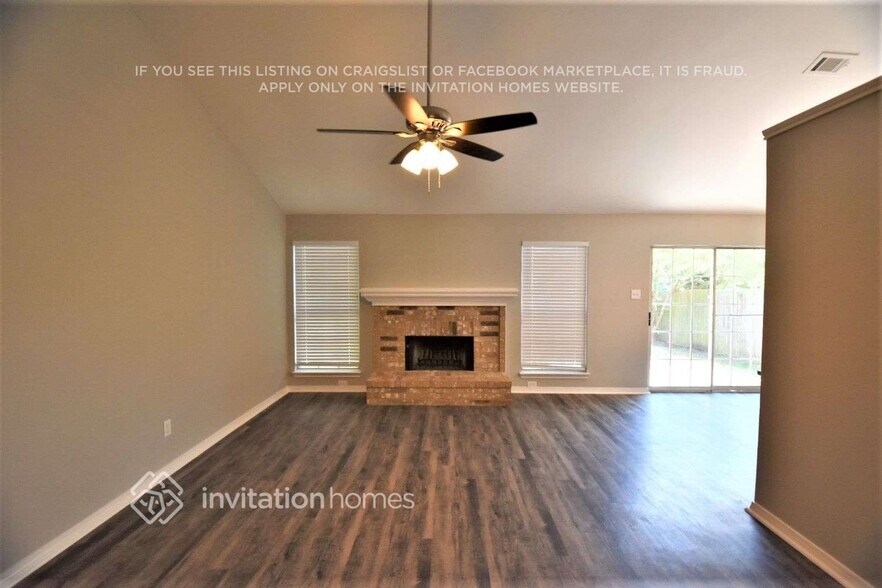 Building Photo - 159 Summerhill Dr