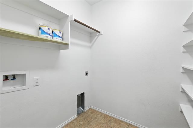 Building Photo - 500 Foxcraft Dr