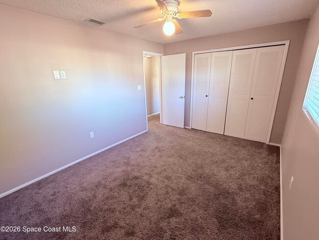 Building Photo - 135 S Suzanne Ct