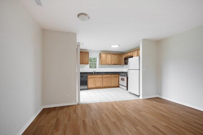 Building Photo - 29 N Park Blvd