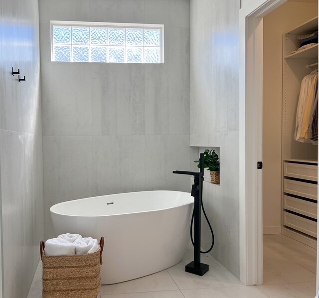 Building Photo - 14203 Tern Dr