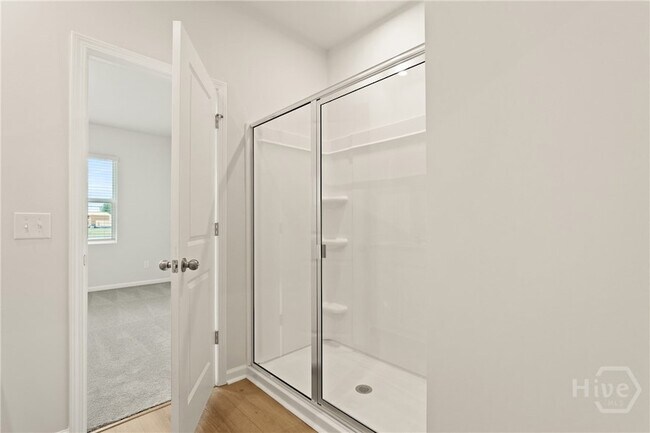 Building Photo - 251 Shade Tree Dr