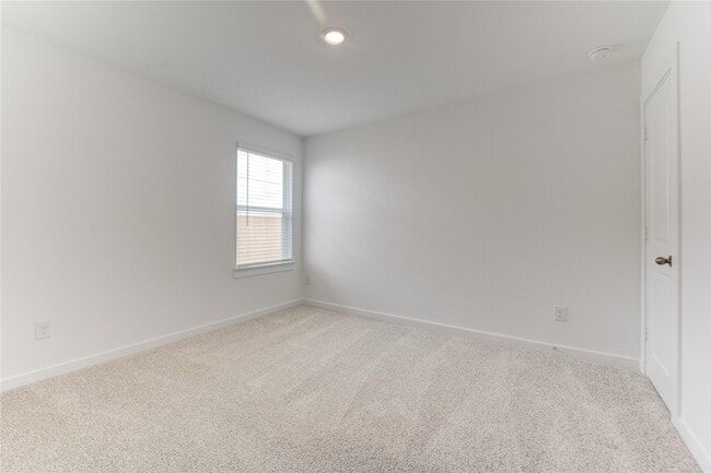 Building Photo - 9047 Rose Water Trl