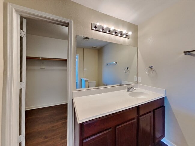 Building Photo - 8310 Wainwright Way