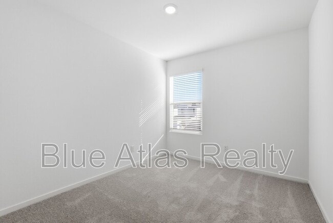 Building Photo - 12157 Steeplechase Dr