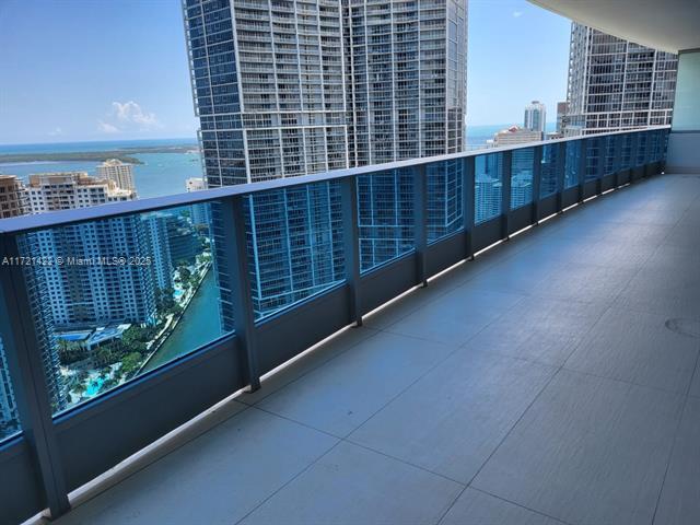 Building Photo - 200 Biscayne Boulevard Way