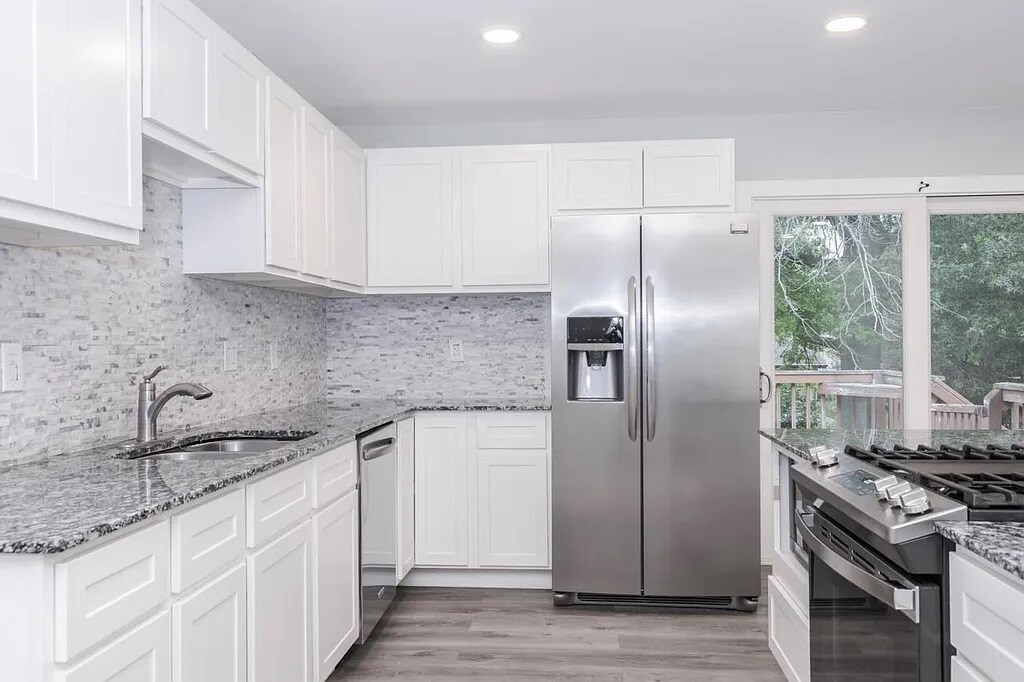 Building Photo - 707 Chester Dr