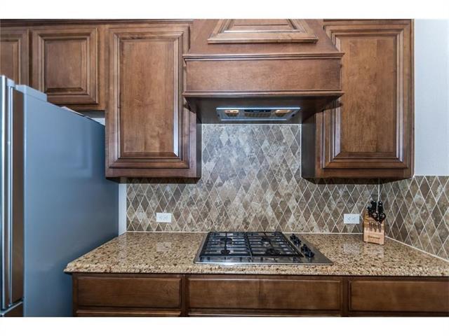 Building Photo - 961 Crystal Falls Dr