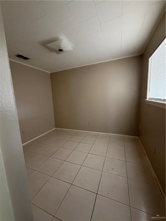 Building Photo - 414 N 37 1/2 St