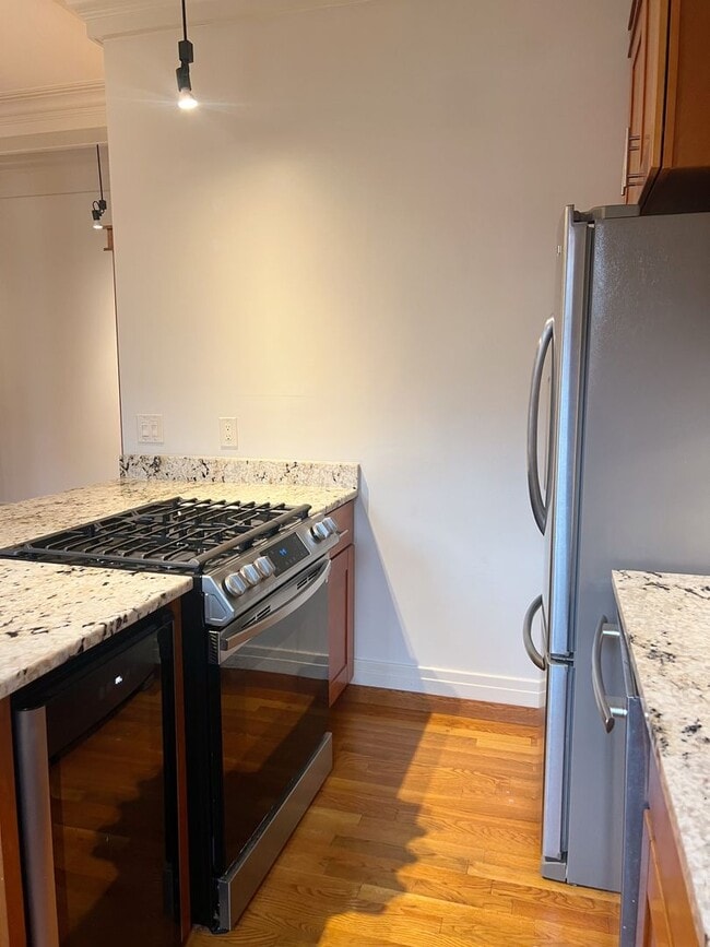 Interior Photo - DelNord