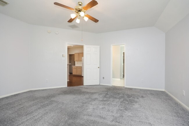 Building Photo - 3326 Appleton Dr