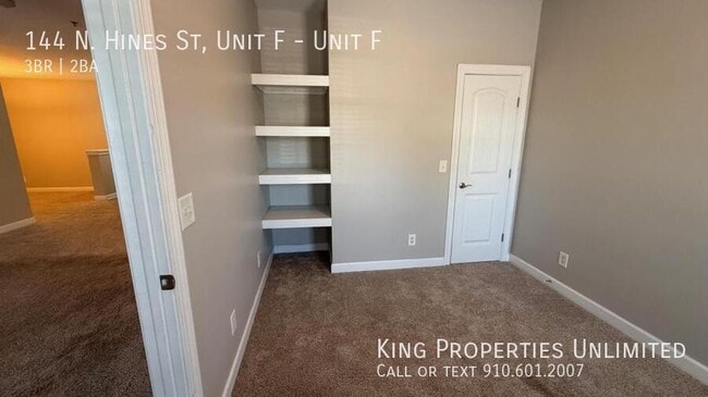 Building Photo - 144 N Hines St