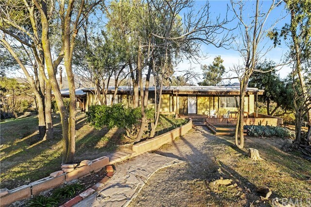 Building Photo - 44568 Oak Glen Rd