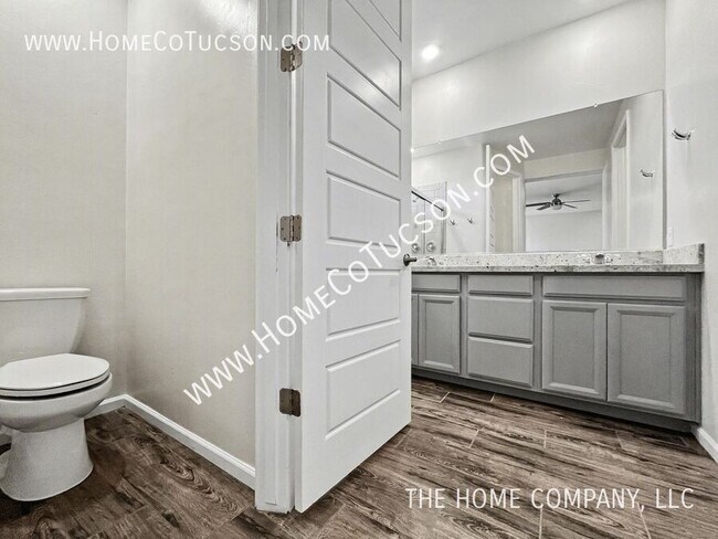 Building Photo - 8073 S Jaeger Pl