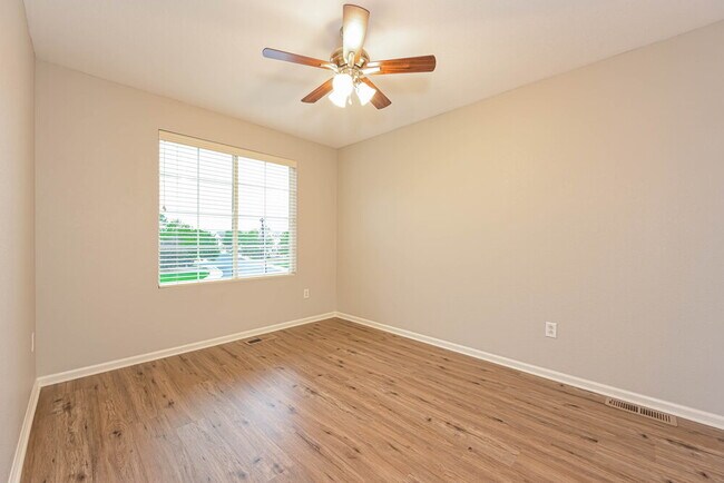 Building Photo - 4727 S Ireland Ct